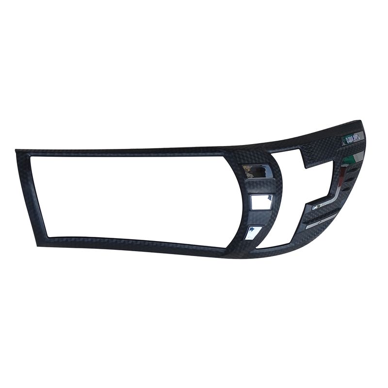 013462-MASCARA-DE-OPTICA-TOYOTA-HILUX-16--CROMADO-C--NEGRO-04