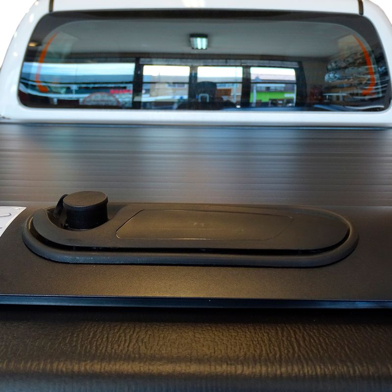 013570-TAPA-RETRACTIL-ROLLER-LID-WINBO-FORD-RANGER-12--NEGRA-02