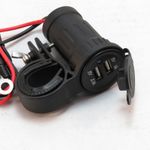 14193-CARGADOR-UNIVERSAL-USB-MANUBRIO-MOTO-02
