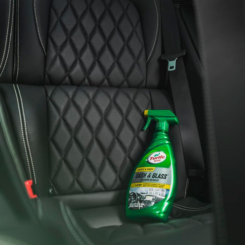 14675-TURTLE-WAX-SPRAY-DASH-AND-GLASS-LIMPIA-CRISTALES-680ML--05