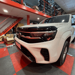 DEFLECTOR DE CAPOT VOLKSWAGEN AMAROK 2024 -3-.png